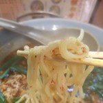 元祖ニュータンタンメン本舗 - 麺リフト