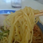 武田そば屋 - 麺の感じ