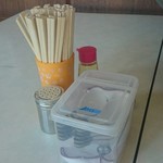 武田そば屋 - レンゲと箸