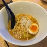 Hokkaidou Jingisukan Namae Hamada Nai - 海老麺 塩 ハーフ（海老麺総本家 地元屋） 2017.7