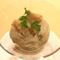 エンパイア・グリル - “ディズニー夏祭り”エンパイア・グリル・ランチ　（2018/7/8～9/2）　４５００円　■焼き茄子のエスプーマ スパイシークランブルと一緒に　(2018/07)
