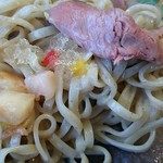 麺麓menroku - 「鴨と桃の冷やし中華」の麺のアップ