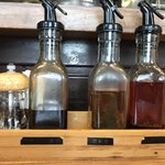 中華そば鷸 - 昆布出汁醤油　紫蘇酢　山椒ラー油