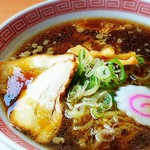 Kourakuen - 尾道ラーメン。日暮里・舎人ライナー、お竹橋通りに面したラーメン屋