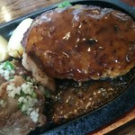 ベリーベリーファーム上田 レストラン - ラムスライスカットステーキ＆ハンバーグ