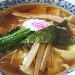 Saika - 手打ちワンタン麺 880円