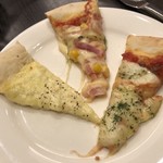 スーパーダイニング ヴェルデュール - 2018/7/11 ディナーで利用。
                                料理の様子。