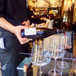 ＬＥ ＣＯＵＰＬＥ ＤＡＴＥ - 今はホール係だが、元々はシェフだったとのこと。