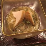 虎白 - 鮑とじゅんさいの素麺