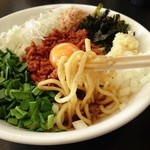 麺や 結 - 台湾まぜそば（追い飯付）+大盛り…税込850円+100円=950円