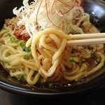 麺や 結 - 担々まぜそば（追い飯付）+大盛り…税込850円+100円=950円