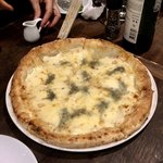 Pizza 4P's Ben Thanh Market - 