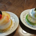 新宿高野 -  ももロワイヤル＆ Gateaux マスクメロン