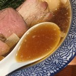 麺処ほん田 - 出汁の旨味を感じるスープ