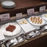 川崎日航ホテル カフェレストラン「ナトゥーラ」 - ケーキ