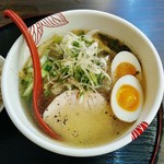 冷たいしおらーめん＋味玉