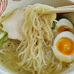 極冷えたシルキーな細麺！