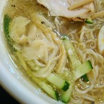 麺処 あす花 - 穂先メンマと胡瓜の食感！