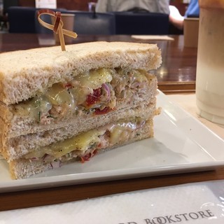 スタンダードブックストア_1