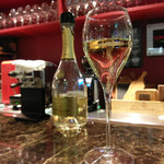 イタリアン バール ラ ファミーリア - 