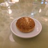 Belon   - 料理写真:アミューズ マスタードチーズのシュー包み