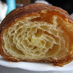 たま木亭 - 【クロワッサンたま木亭】中はこんな感じです。