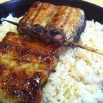 山信 - 特鰻丼は肝焼き付きで大満足！