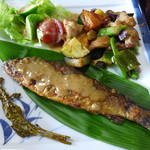 いろり　じねん - ニジマスのから揚げ