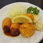 カニクリームコロッケとホタテフライ