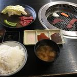 Yakiniku Kurose - 国産牛カルビ定食 1,380円