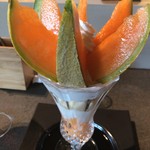 北海道産夕張メロンパフェ