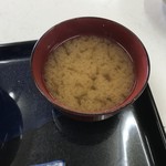 まりん - 普通のカツ丼 みそ汁