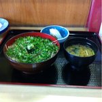 かねだ - 白身魚丼