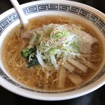 らーめん・定食 かじや飲食店 - 塩ラーメン