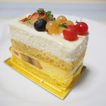 オーボンヴュータン - ビスキュイ　オー　フリュイ