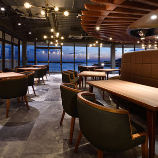 座席 Blue Ocean Steak ブルーオーシャンステーキ 北谷町 ステーキ 食べログ