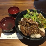 虎壱精肉店 - 