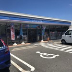 LAWSON - 外観写真: