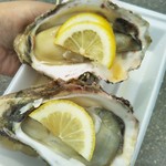 花鳥風月 - 道の駅鳥海の岩牡蠣