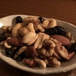 BAR深夜プラス1 - ミックナッツ