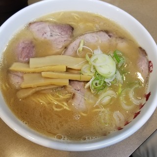 旭川ラーメン　ななし