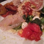 ピッコロ・カスターニャ - 前菜六種盛り