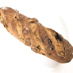 エグ・ヴィヴ - 【2018年06月】ドライチェリーとノワゼットのパン＠520円。