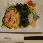 ビストロ茶葉蘭 - 一年中食べられる冷し中華そば