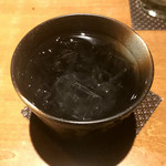 Hinaiya - ロックアイスはクラッシュとキューブの2層仕立て