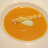 BISTRO DOUBLE - 完熟トマトのガスパチョ　キュウリのクリーム