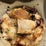 焼き鳥 とりら - 同じく混ぜ合わせて一気にすすれば、口の中で美味さがまさにトロけます！