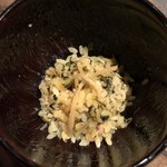 焼き鳥 とりら - 全てを一気に混ぜれば濃厚な黄身とあおさの風味が混ざり一層美味しく変化！