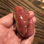 焼き鳥 とりら - 何個でも行けます熟成高坂鶏赤身のトロ寿司！