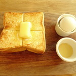 RHC CAFE - 厚切りトースト